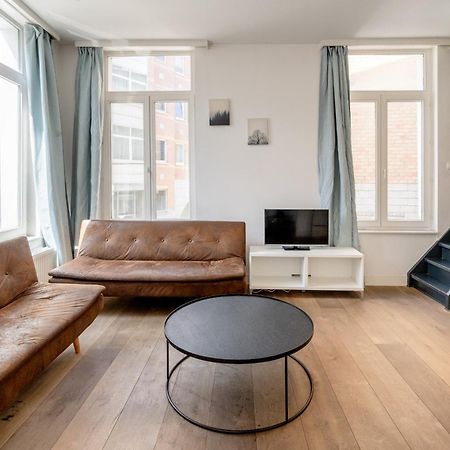 Beautiful Modern Apartment In The Heart Of Antuérpia Exterior foto
